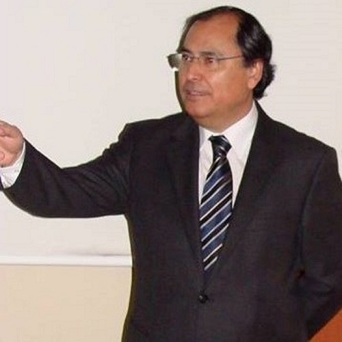 Dr. Juan Carlos Briones4